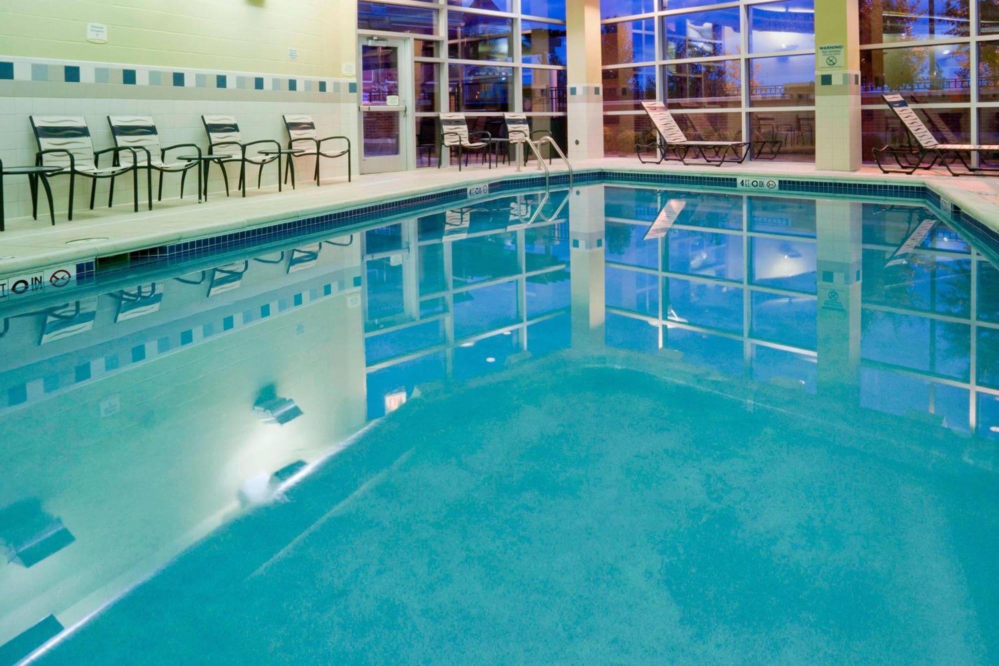 Courtyard Minneapolis Maple Grove Arbor Lakes מראה חיצוני תמונה